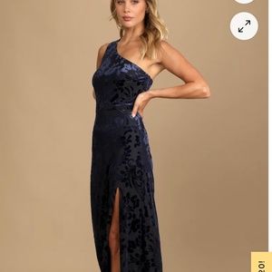 Lulu Marvelous Moi Burnout velvet one shoulder maxi dress